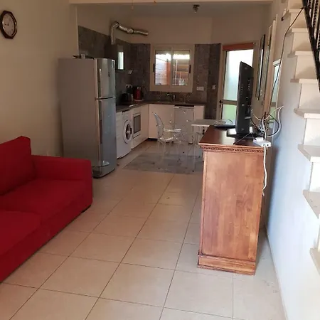 Beach Maisonette Star Apartment Limassol